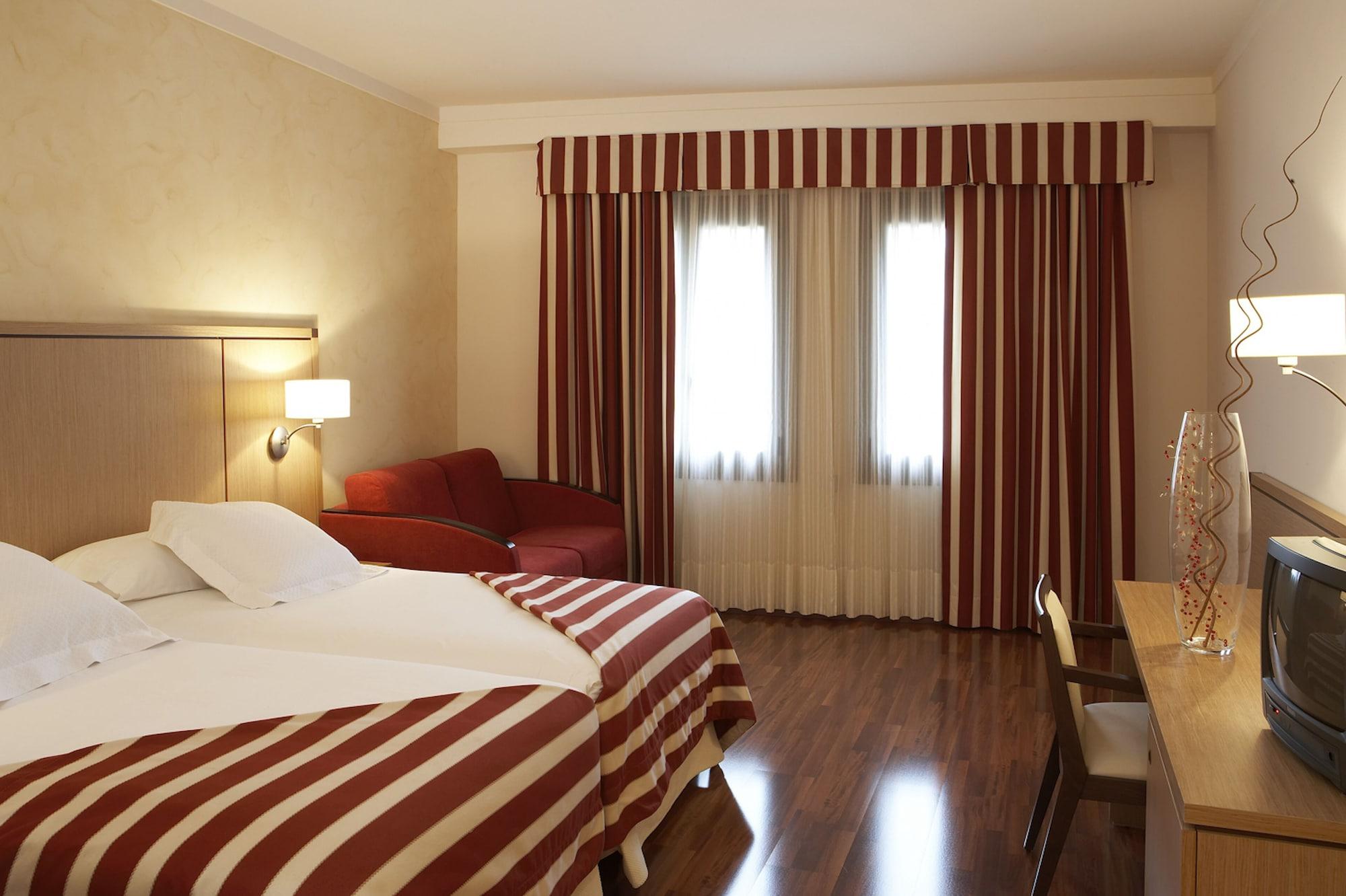 Hotel Duran Φιγκέρες Εξωτερικό φωτογραφία