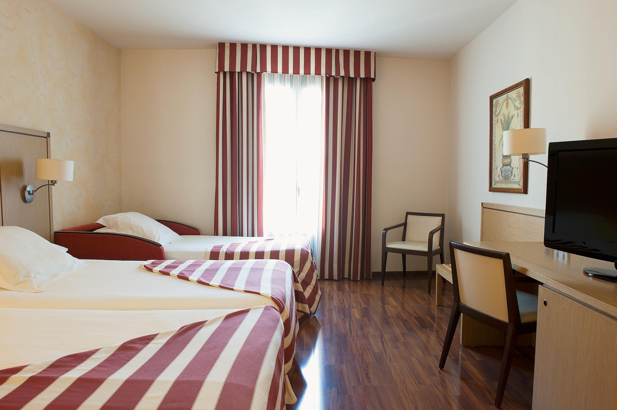 Hotel Duran Φιγκέρες Εξωτερικό φωτογραφία