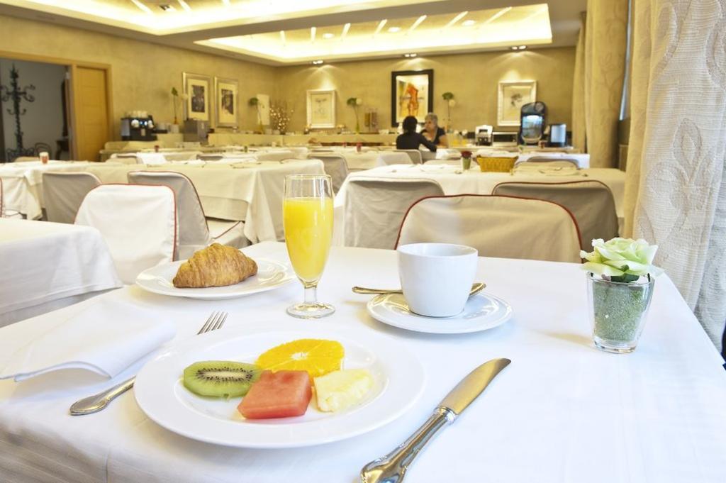 Hotel Duran Φιγκέρες Εξωτερικό φωτογραφία
